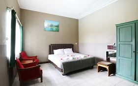 Hotel Bonita Puncak